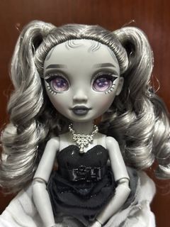 (Category: ) located in . Submitted by dollyfinds (Listing ID 1445842104, Image 1). Description: .