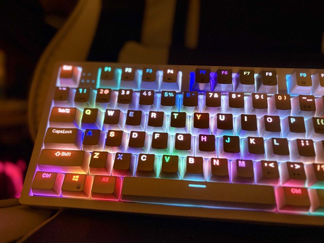 Rakk Ilis Wired Mechanical Keyboard (Category: Computer Keyboard) located in Manila. Submitted by xiaauma (Listing ID 1445933792, Image 3). Description: - 96 Keys - PBT Keycaps - Wire is included (Type-C USB) - No issues - No box .