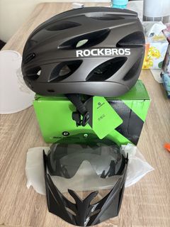 (Category: ) located in . Submitted by littletwinstarssg (Listing ID 1445890405, Image 1). Description: .