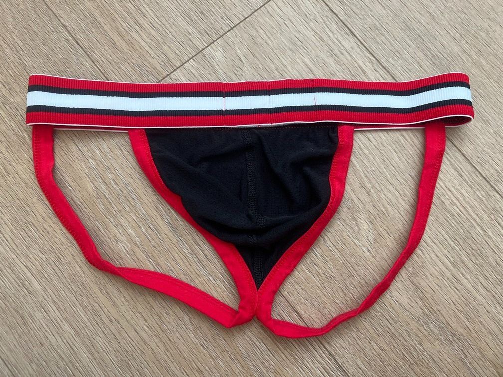 [S Size] Aussiebum Men Sports Mesh Jockstrap Brief Underwear (Category: New Underwear) located in Singapore. Submitted by snapply21 (Listing ID 1445809098, Image 2). Description: Brand new with size tag. Brand new with size tag. Tagged S. Airy sports mesh and sporty design.