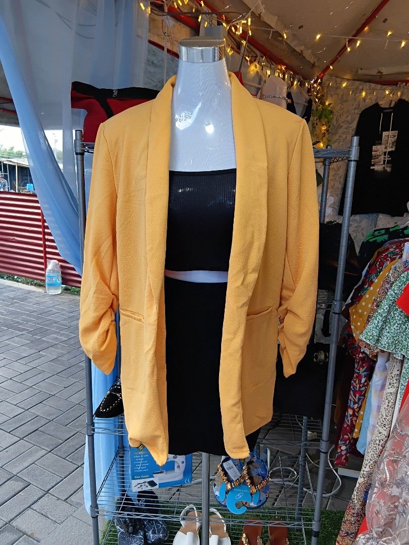 SHEIN Yellow Long Sleeve Jacket Size L (Category: Coats, Jackets and Outerwear) located in Santa Barbara. Submitted by bins_closet888 (Listing ID 1445877505, Image 1). Description: - SHEIN yellow jacket - Blazer style with collared neckline - Long sleeves - Size L (EU 40/42, US 8/10) - Made in China - Ideal for layering.