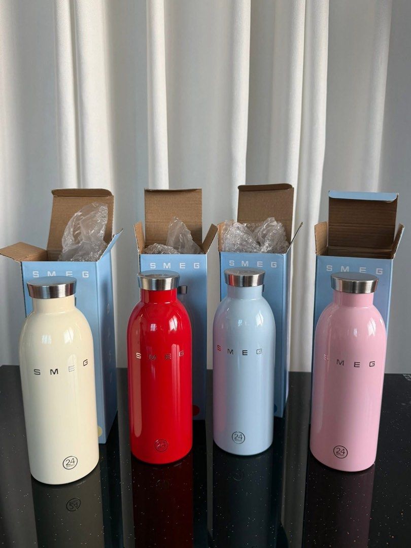 Smeg bottle / tumbler (Category: Water Bottles & Tumblers) located in Manila. Submitted by beaumontandco (Listing ID 1445806016, Image 1). Description: Brandnew With box Good for gifting.