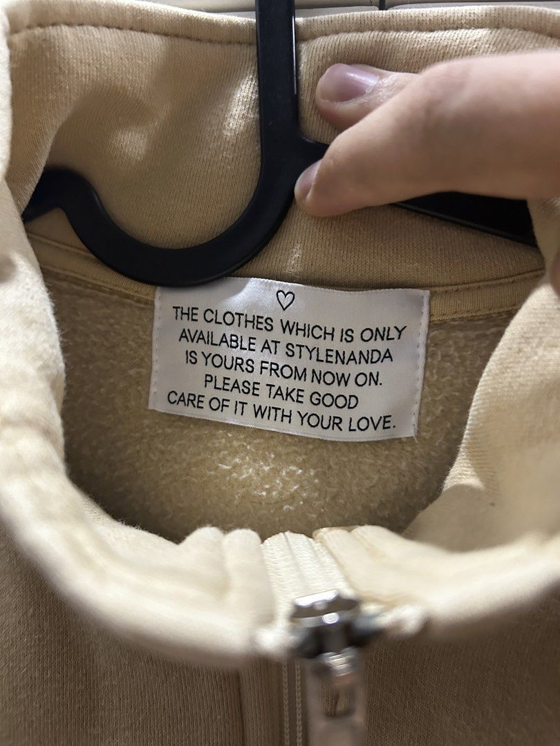 Stylenanda Beige Half Zip Sweatshirt with Pocket (Category: Coats, Jackets and Outerwear) located in Cainta. Submitted by hoshosh (Listing ID 1445893557, Image 3). Description: - Beige half zip sweatshirt from Stylenanda - front pocket.