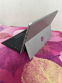 (Category: ) located in . Submitted by roseleetechsg (Listing ID 1445879174, Image 1). Description: .