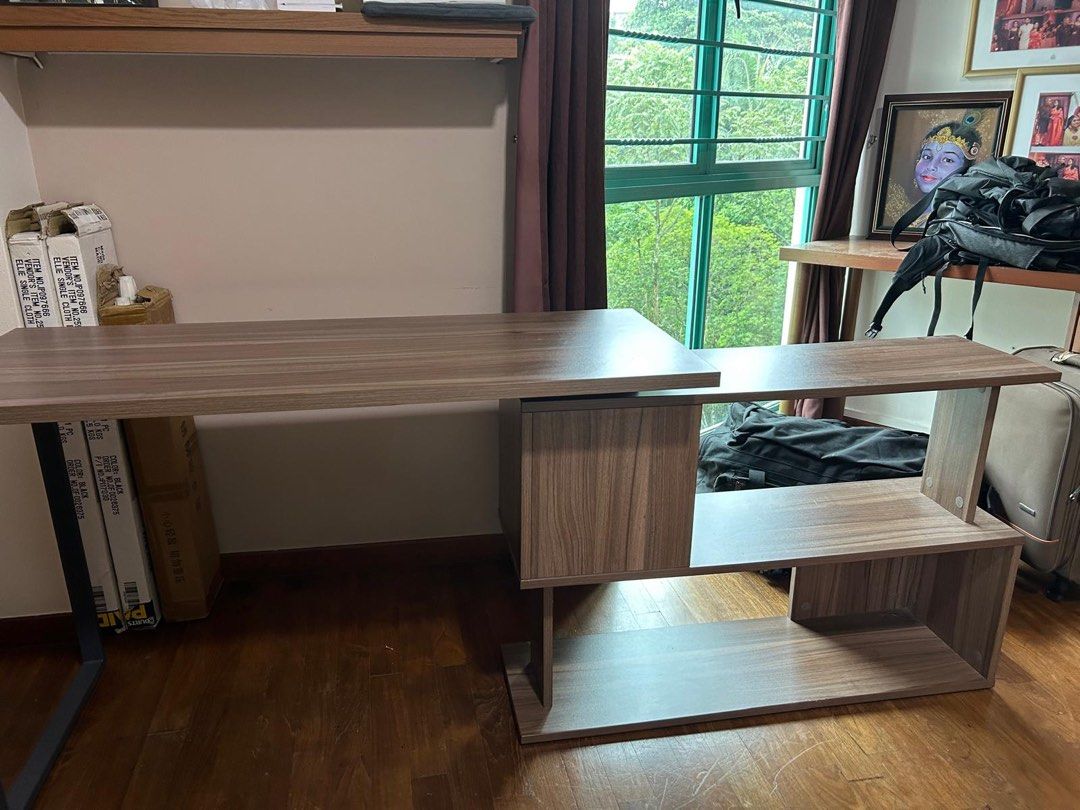 Table (Category: Tables & Sets) located in Singapore. Submitted by 0108sarthak (Listing ID 1445940892, Image 3). Description: Table length - 4 feet 360 degree Rotating side table.
