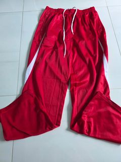 (Category: ) located in . Submitted by thriftshopparadise (Listing ID 1445890791, Image 1). Description: .