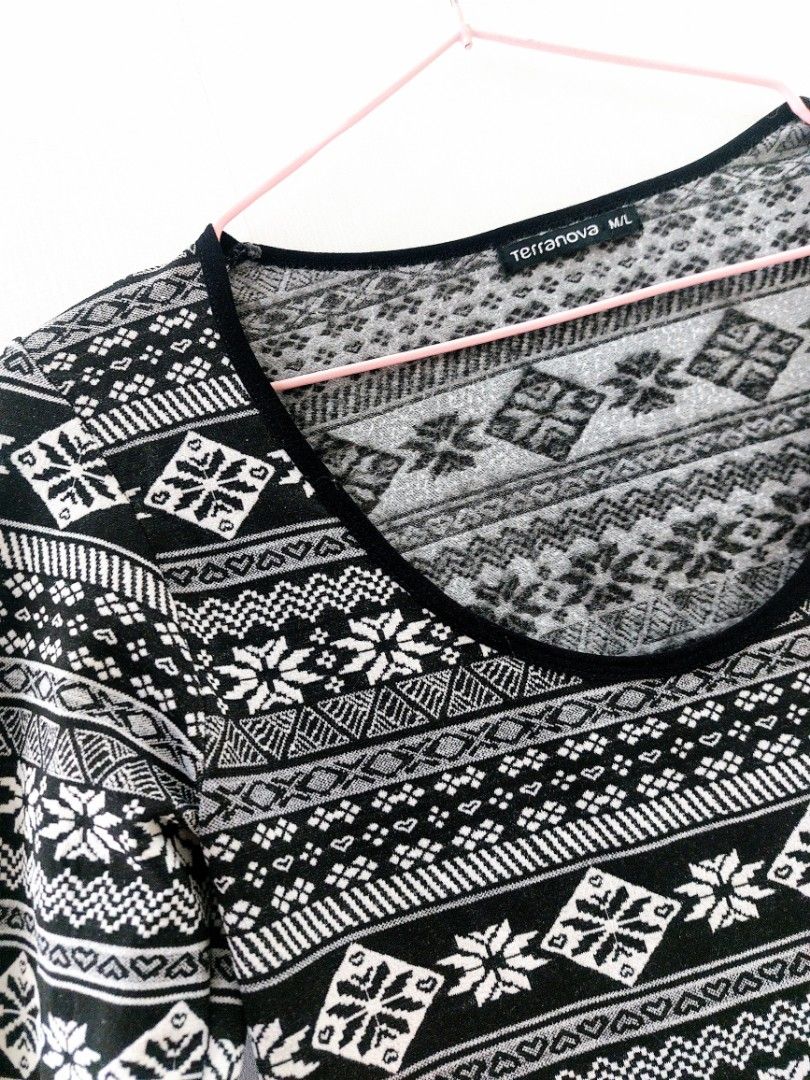 Terranova Black & White Patterned 3/4 Sleeve Dress (Category: Dresses) located in Tanauan. Submitted by solanaclassics (Listing ID 1445923309, Image 3). Description: — length: 35 inches — waist: 27–30 inches — very unique design — MOP: Gcash | fast shipping — in good condition but selling for a very low price to make space in my closet ♡ 🛍 help me declutter and feel free to send a message if you wish to negotiate the price :).
