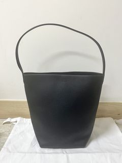 （分類：）位於 。 由 kalokkkb 提交（商品編號 1445883114，圖片 1）。簡介： 。