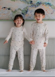 (Category: ) located in . Submitted by shopshopshop1 (Listing ID 1445920838, Image 1). Description: .