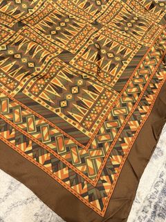 (Category: ) located in . Submitted by PrelovedisReloved (Listing ID 1445809979, Image 1). Description: .