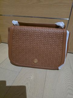 （分類：）位於 。 由 m.michwu 提交（商品編號 1445953795，圖片 1）。簡介： 。