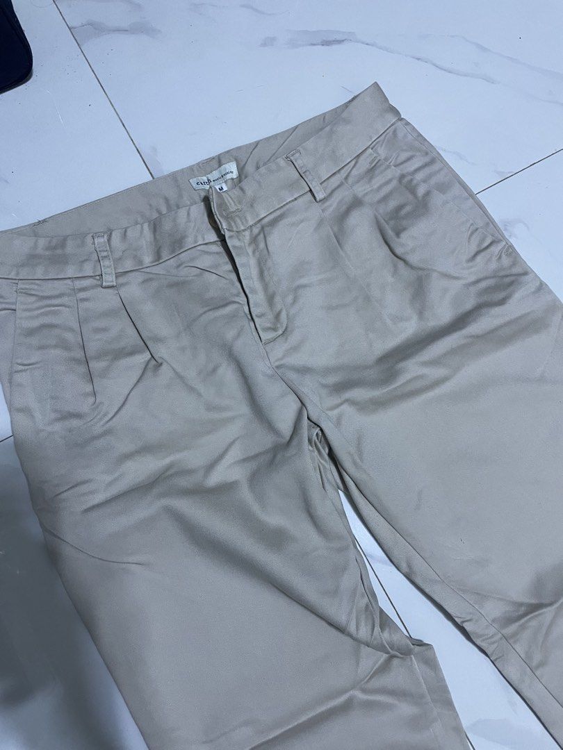 Trouser (Beige) (Category: Other Bottoms) located in Caloocan City. Submitted by cmjdlrs (Listing ID 1445815390, Image 2). Description: No major flaws Thick fabric No actual size but size shows M .