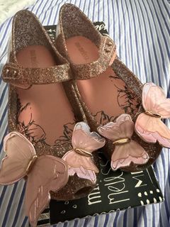 (Category: ) located in . Submitted by callmegabby (Listing ID 1445827074, Image 1). Description: .