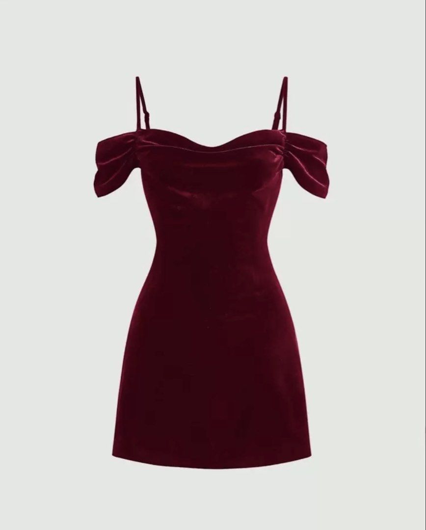 Velvet Red Dress (Category: Dresses) located in Pasig City. Submitted by mmsells15 (Listing ID 1445883831, Image 2). Description: - size XS - used twice and washed - rfs: decluttering 📍Kapitolyo, Pasig City MOP: GCASH/BPI MOD: Lalamove/Grab/LBC.