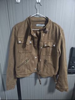 (Category: ) located in . Submitted by yyxlc (Listing ID 1445876636, Image 1). Description: .