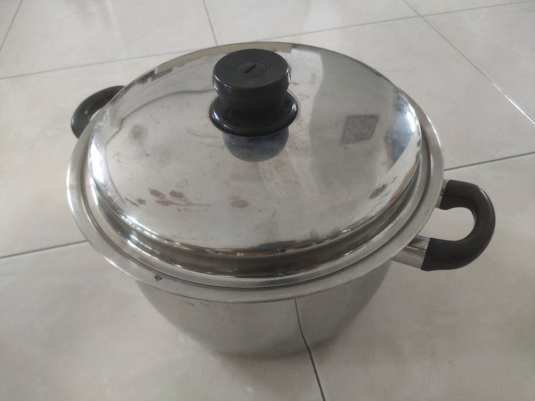WMF Cromargan Stainless Steel Pot with Lid