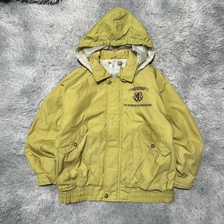 (Category: ) located in . Submitted by itsvintageclothing (Listing ID 1445875979, Image 1). Description: .