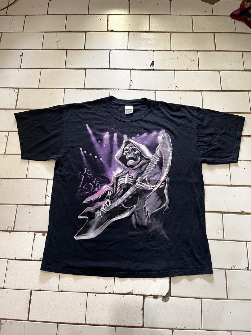 Y2K Emo Grunge Guitar Skull Grim Reaper (Category: Tshirts & Polo Shirts ) located in Quezon City. Submitted by rnb-collection (Listing ID 1445963001, Image 1). Description: Forsale‼️ Y2K Emo Grunge Guitar Skeleton Grim Reaper Tshirt Gildan Heavy Cotton Size XL 29x24 Brand New Condition 10/10 Color rate No issues Made in USA 🇺🇸 600+sf MOD - JnT or Lalamove MOP - Gcash 📌No long reservations, Payment First Open for Video Call Message me if ur in