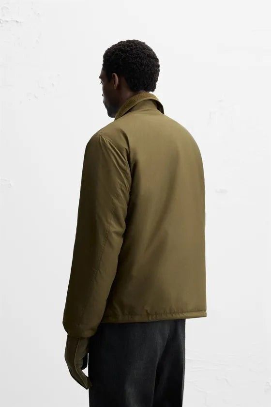 Zara Man L Parachute Jacket (Category: Coats, Jackets and Outerwear) located in Quezon City. Submitted by excessmuch (Listing ID 1445885124, Image 3). Description: .