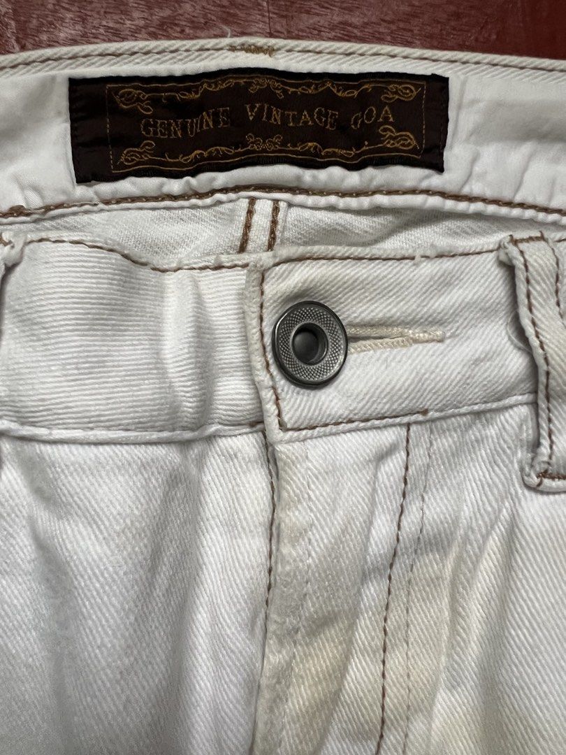 00s goa jeans (Category: Jeans) located in Lucena. Submitted by proxyhere (Listing ID 1446044266, Image 2). Description: goa measurements size 30 length 36.5 thighs 9 knee 6 leg op 5.5 inseam 28 price : / ₱2500.