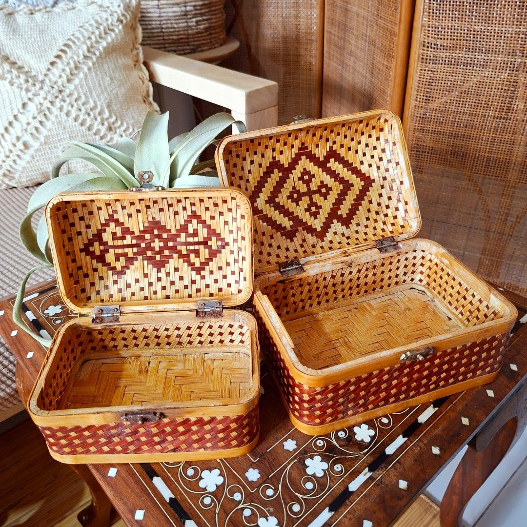 2pcs Vintage Handcrafted small bamboo box organizer (Category: Storage Boxes & Baskets) located in Dasmarinas. Submitted by millennialmeetsvintage (Listing ID 1446077472, Image 2). Description: rare find 💎 vintage item 🕰 9 x 17 x 12 cm 8 x 15 x 10 cm last price posted, no haggling 🙅🏻‍♀️ 🌍ships from DASMA, CAVITE 🚚 shipping via Lalamove only ❌no reservations, first-to-pay basis ❌no physical store, no walk-ins ❌no COD transactions.