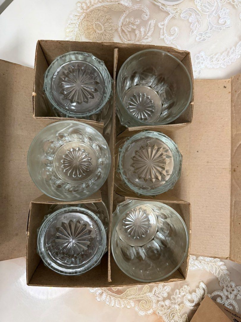 6 Embossed Glass Tumblers Full Set492795482174935040