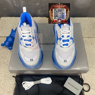 (Category: ) located in . Submitted by shoes.locker (Listing ID 1446141101, Image 1). Description: .