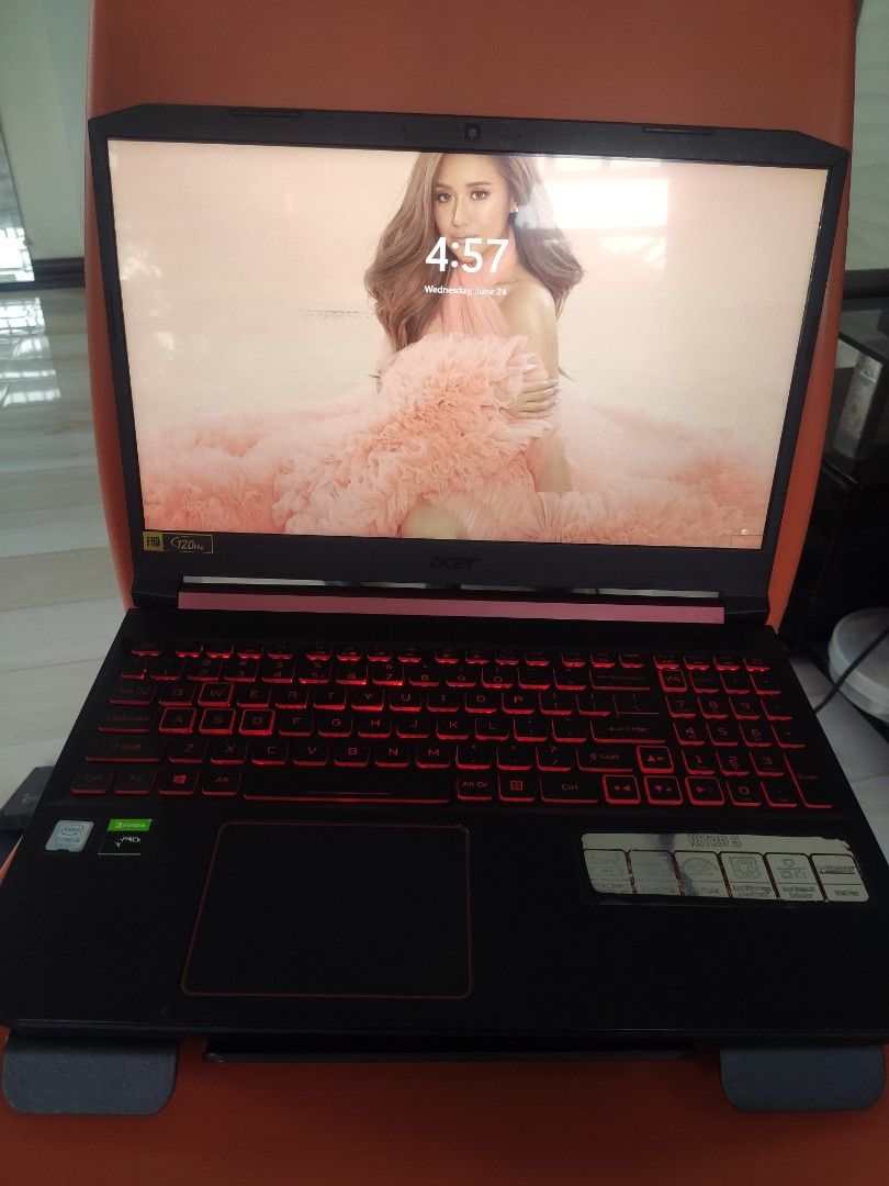 Acer Nitro 5 Gaming Laptop (Category: Laptops & Notebooks) located in General Mariano Alvarez. Submitted by lucian91 (Listing ID 1446074914, Image 2). Description: - Acer Nitro 5 Gaming Laptop - Windows 11 Home - Intel Core i5 Processor - 8GB RAM - Nvidia GeForce GTX 1650 - Storage: 256GB SSD and 1TB HDD - Some minor scratches - WYSIWYG.