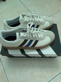 (Category: ) located in . Submitted by syafiq6674 (Listing ID 1445989010, Image 1). Description: .