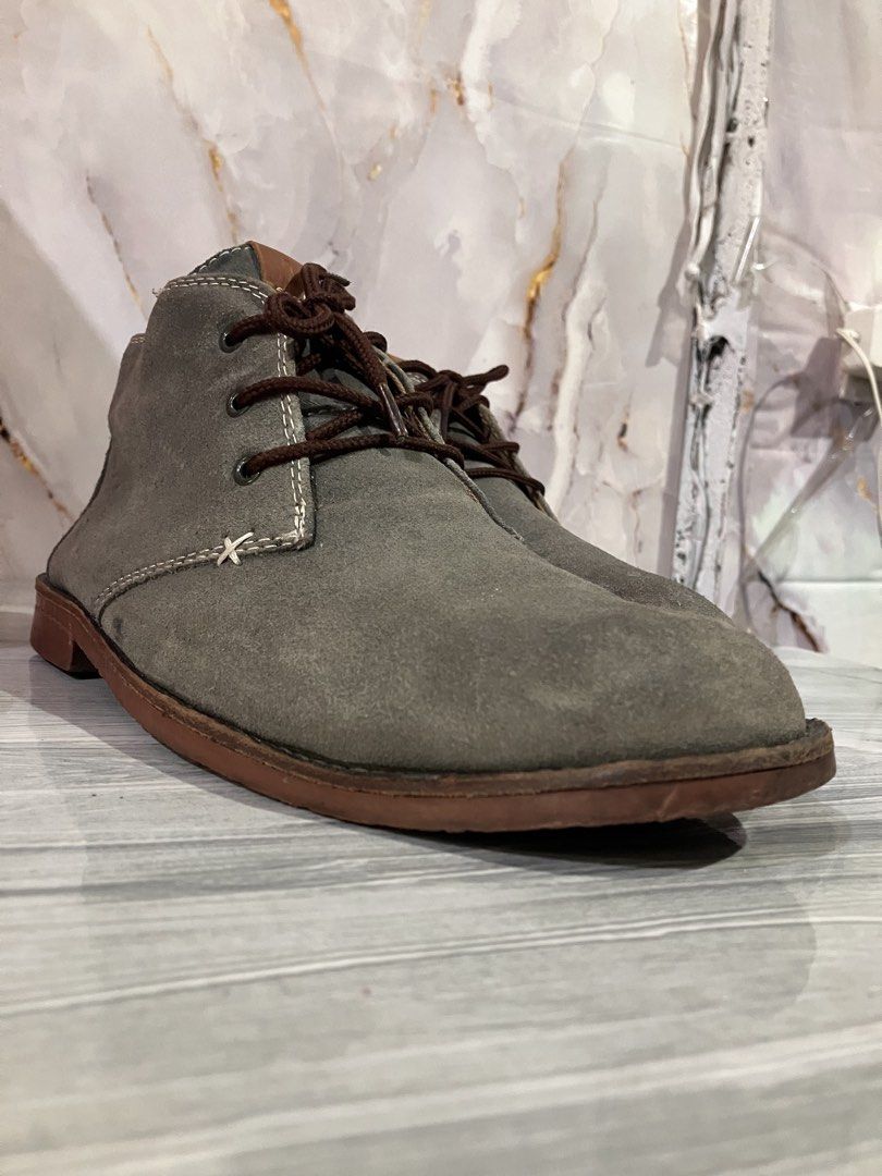 ALDO SUEDE CHUKKA BOOTS SIZE 10.5 MEN (Category: Boots) located in General Mariano Alvarez. Submitted by adonid (Listing ID 1446004918, Image 2). Description: ALDO SUEDE CHUKKA BOOTS ORIGINAL ALDO SUEDE CHUKKA BOOTS GOOD CONDITION NORMAL SIGN OF USAGE ONLY SIZE 10.5 MEN.