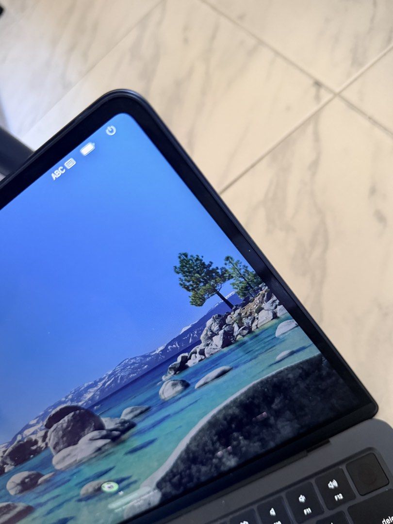 Apple MacBook Air M2 (2022) - Midnight492977302463457281