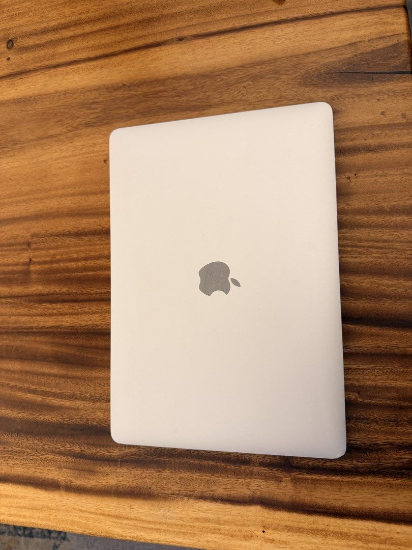 Apple MacBook Pro 13-inch 2020 Intel Core i5492572360416307201