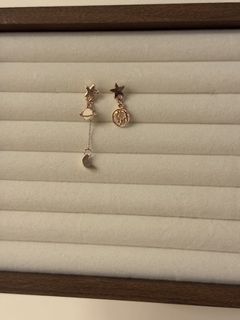 (Category: ) located in . Submitted by missvin (Listing ID 1446036975, Image 1). Description: .