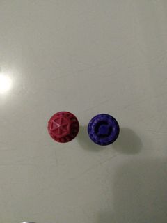 （分類：）位於 。 由 imyourdaddy1234567 提交（商品編號 1446135715，圖片 1）。簡介： 。