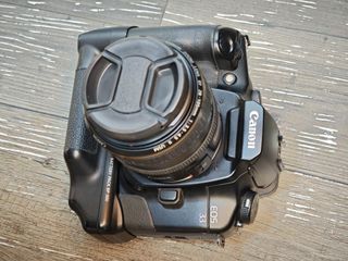 （分類：）位於 。 由 cameragoaway 提交（商品編號 1446087343，圖片 1）。簡介： 。