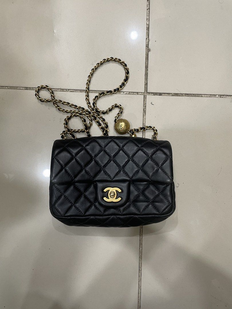 Chanel Pearl Crush Mini Flap Bag (Category: Luxury Bags & Wallets) located in Manila. Submitted by doughdong (Listing ID 1446101851, Image 1). Description: pm for details.