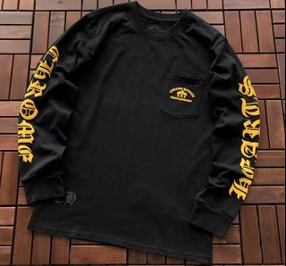 (Category: ) located in . Submitted by budgetfashionsg (Listing ID 1446136423, Image 1). Description: .