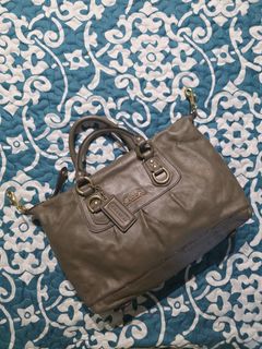 (Category: ) located in . Submitted by fine_closet83 (Listing ID 1446089636, Image 1). Description: .