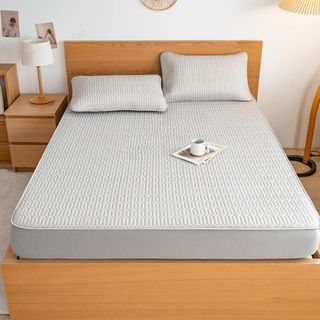 (Category: ) located in . Submitted by steadymart_sg (Listing ID 1446006446, Image 1). Description: .