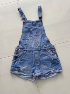 (Category: ) located in . Submitted by quality4u (Listing ID 1446064848, Image 1). Description: .