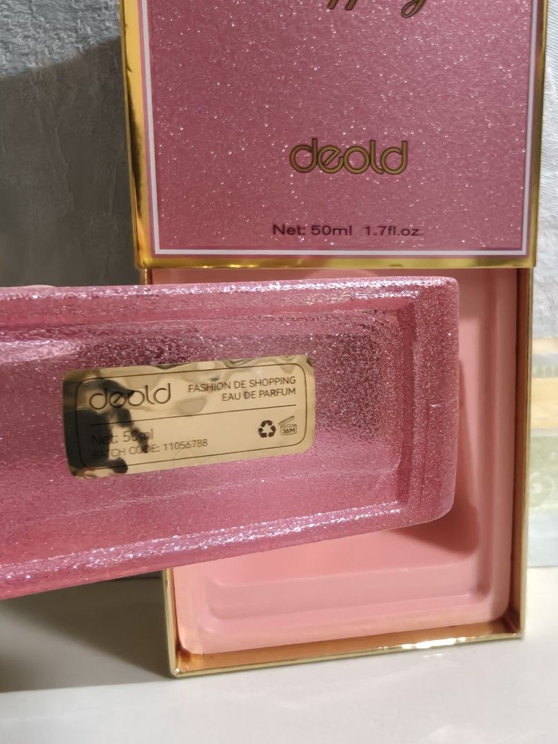 Deold (Category: Fragrance & Deodorants) located in Singapore. Submitted by angelaolk (Listing ID 1446046038, Image 6). Description: Teachers' day Childrens' day Christmas 🎄... COMING SOON....