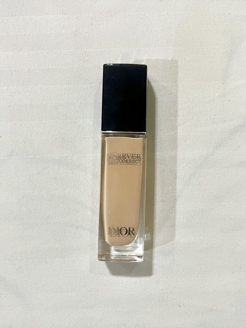 Dior Forever Skin Correct Concealer (Category: Makeup) located in Paranaque City. Submitted by reese0906 (Listing ID 1446141631, Image 1). Description: bought in Sephora USA for 2.5k used 2 times cleaned and sanitized Rfs: not my shade & need funds.
