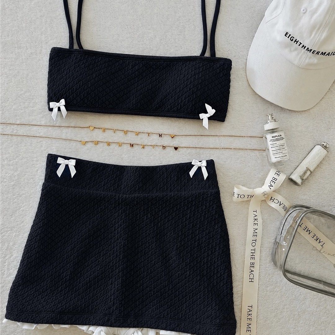 Eighth Mermaid Belle Set in Black Mithril (Small) (Category: Bikinis & Swimsuits) located in Pasig City. Submitted by preloved.by.patsy (Listing ID 1446082039, Image 1). Description: ⟡ Small ⟡ Has dot sand markings on the skort’s white inner lining .