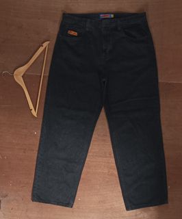 (Category: ) located in . Submitted by luckilythrift (Listing ID 1446003400, Image 1). Description: .