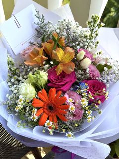 (Category: ) located in . Submitted by gentlebreezeflorals (Listing ID 1429403014, Image 1). Description: .
