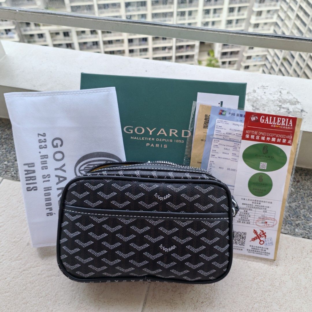 Goyard CapVert Crossbody Bag Black (Category: Sling Bags) located in Pasig City. Submitted by j.ownerss (Listing ID 1446060405, Image 1). Description: FOR SALE‼️ GOYARD CAP VERT CROSSBODY BAG‼️ ₱800 ONLY Black in color Crossbody/Sling Bag With Box With Dustbag Condition: Brand new Pickup: Allegra Garden Place Pasig Delivery via lalamove courier, strictly payments first thru GCash or MariBank Can also do via J&T courier DM if interested‼️.