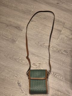 (Category: ) located in . Submitted by babysales (Listing ID 1446142906, Image 1). Description: .