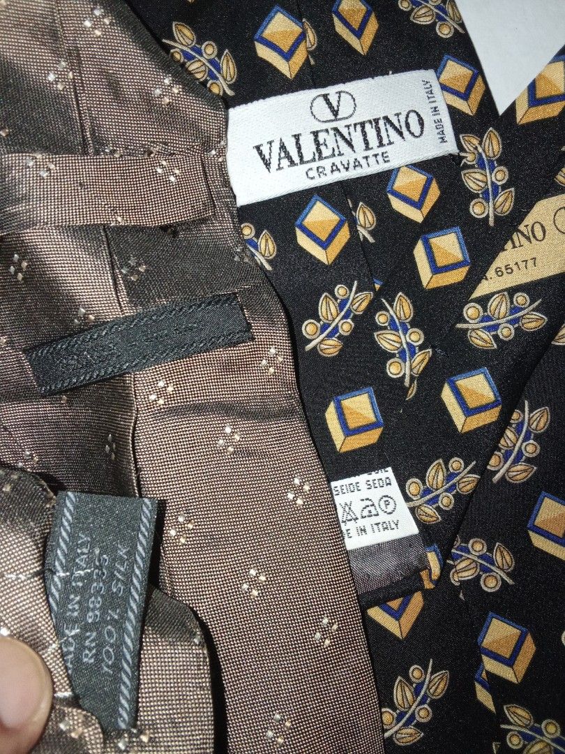 Prada,Valentino,Silk Ties Set All Authentic (Category: Ties) located in Manila. Submitted by christoph17 (Listing ID 1446132810, Image 2). Description: - 1 Valentino tie -1 Prada - All ties made in Italy - Ideal for dressing up any outfit -500 each Gucci Sold.
