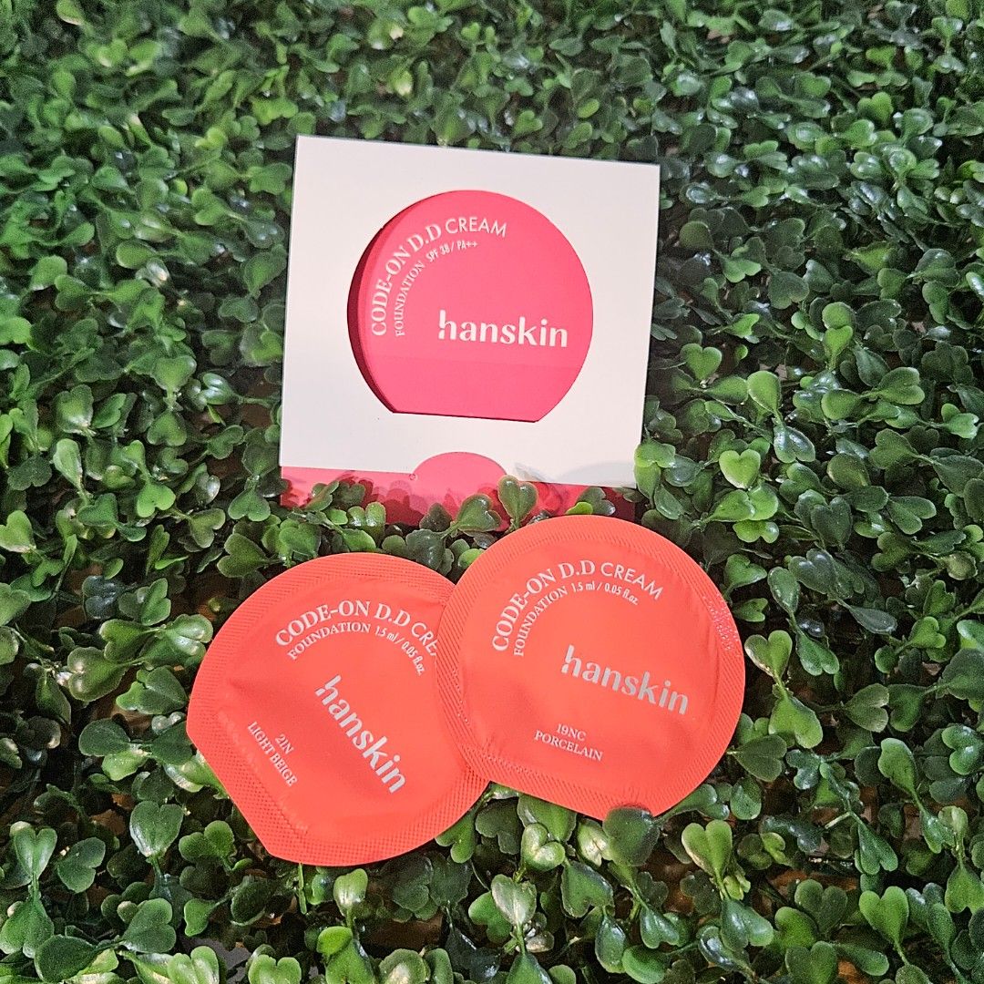 Hanskin Code-On DD Cream Foundation Samples (Category: Makeup) located in Imus. Submitted by a.niko (Listing ID 1446108249, Image 1). Description: - Hanskin Code-On DD Cream foundation samples - Available Shades: DANC PORCELAIN, LIGHT Beige - Sample Size: 1.5ml each - Ideal for trying out the product before committing to a full size.