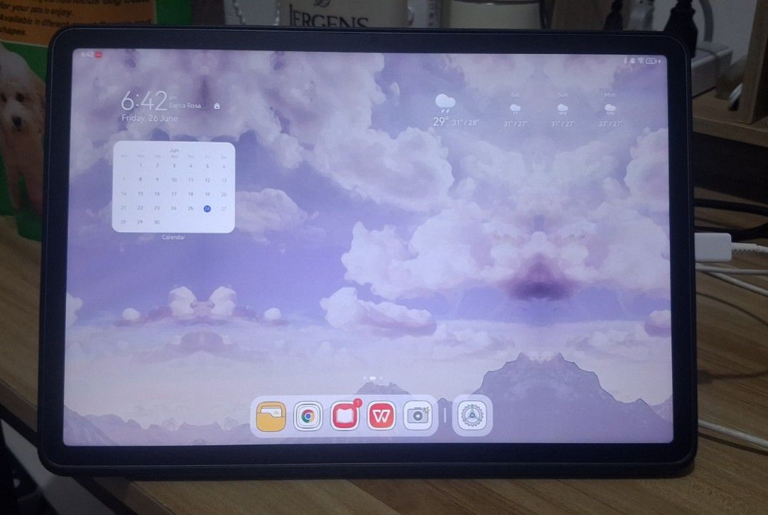 Huawei MatePad Pro 11.5" HarmonyOS Tablet (Category: Android) located in Santa Rosa. Submitted by rarebear_0c3c1a (Listing ID 1446086415, Image 2). Description: - Huawei MatePad Pro 11.5 inch tablet - Runs on HarmonyOS - Ideal for browsing, watching videos, and work tasks - Comes with keyboard and case - Features a bright and clear screen - In good working order - Box not included - Bought this 5/31/2024.